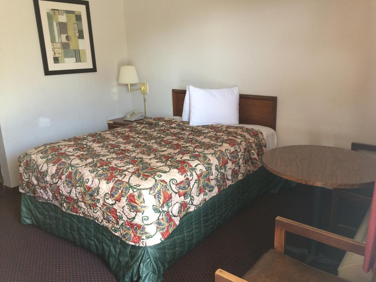 Rexdale Inn Seminole ภายนอก รูปภาพ
